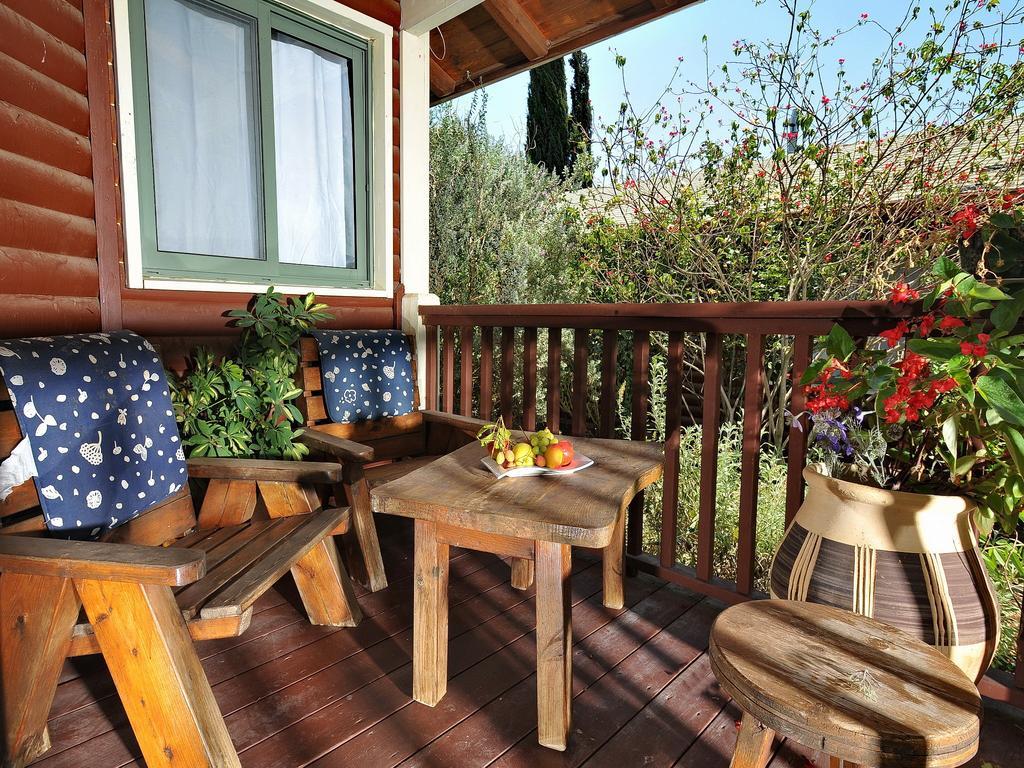 The Galilee Cabin Villa Arbel Habitación foto